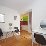 Apartman Luny *