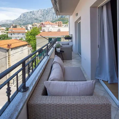 Luny Apartament