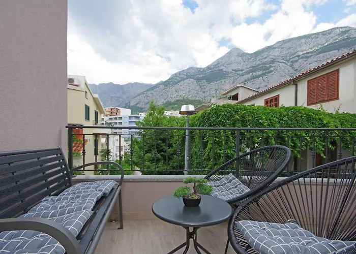 Luny * Makarska